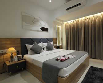 Chembur Homeotel - Gagal Home - Mumbai