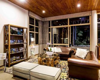 Grand Mercure Puka Park Resort - Pauanui Beach - Lounge