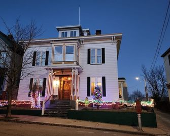 Island View House Bnb Self Check-In - Portland - Edificio