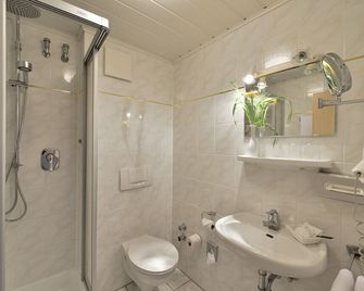 Land-gut-Hotel zur Post - Altenahr