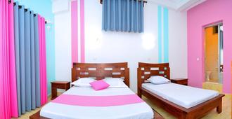 Hotel Akbar - Mahajanga - Bedroom