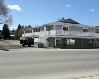 Edgewater Inn - Sylvan Lake - Edificio