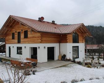 Ferienwohnung Schwarz - Lohberg - Bâtiment