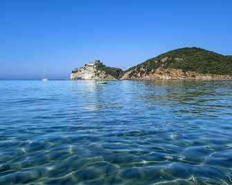 Camping Village Baia Azzurra - Castiglione della Pescaia