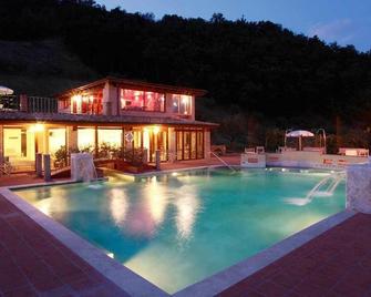 Villa Valentina Spa - Umbertide - Bazén