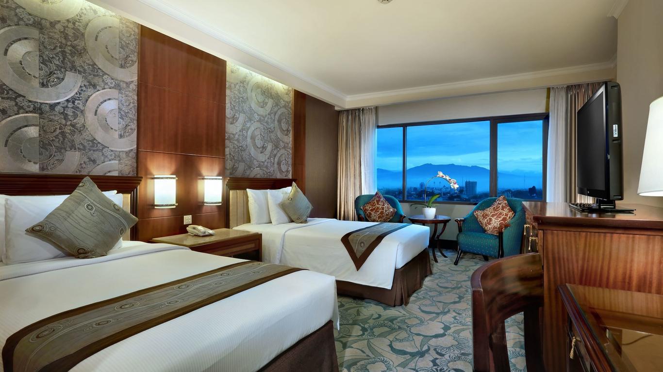 Aston Tropicana Hotel Bandung
