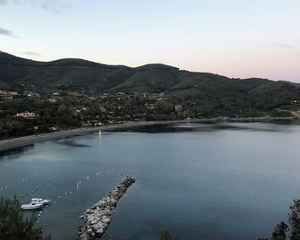 Capo Di Stella - Capoliveri - Vista esterna