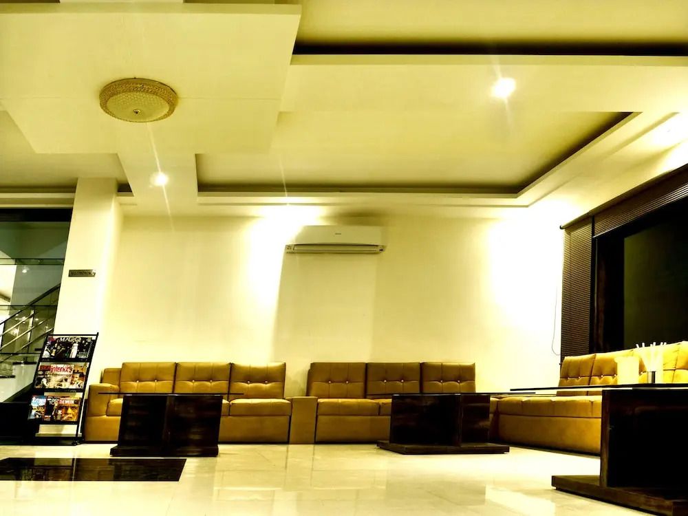 Hotel Trance Ganga - Shivpuri - Lobby