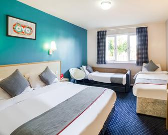 OYO Sunrise Hotel, A46 N Leicester - Leicester - Bedroom
