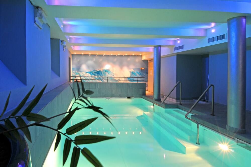 Hôtel Villa Navarre - פו - בריכה