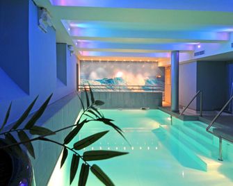 Hotel Villa Navarre - Pau - Pileta