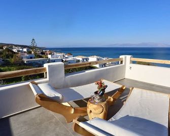 Alsea Seafront Apartments - Agia Pelagia - Balcón