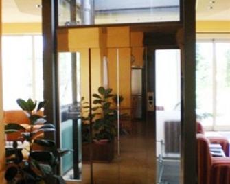 Hotel Florida Tirrenia - Tirrenia - Лоббі