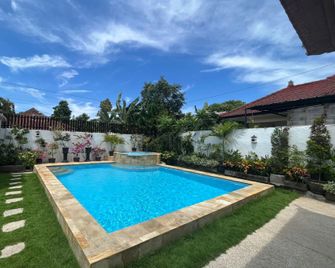 Belvilla Pleasant Seaside Lovina Beach - Buleleng - Pool