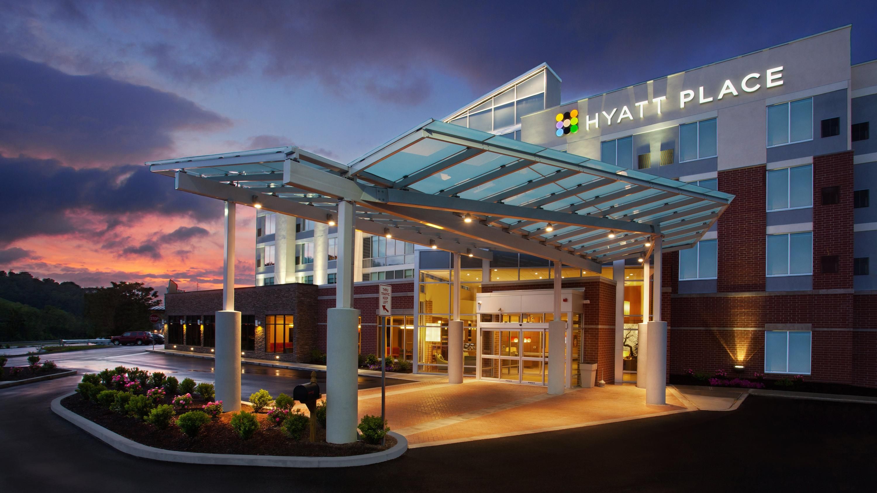 Hyatt Place Hollywood Casino & Racetrack Pittsburgh South - Washington - Gebäude