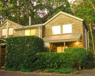 Stayau Bayview Candlewick Suite Spa In Dandenong - Mount Dandenong - Building