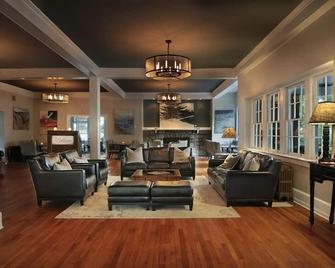 The Monte Vista Hotel - Black Mountain - Lounge