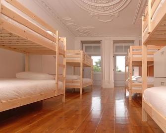 So Cool Hostel Porto - Porto - Phòng ngủ