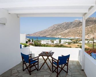 Boufounis Studios - Kamares - Balcone