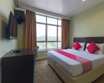 Amani Hotel - Bandar Baru Bangi