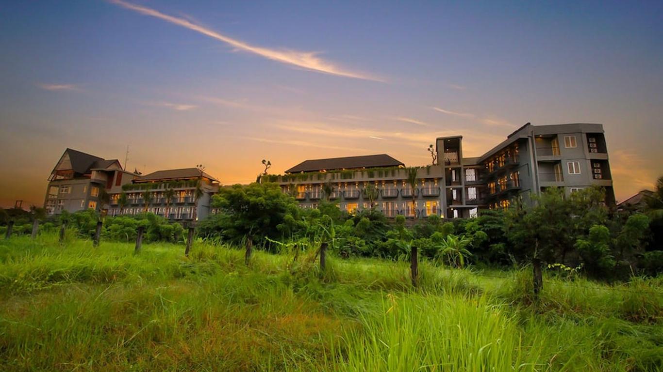 Frii Bali Echo Beach