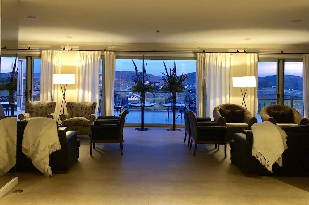 amaike Hotel Golf & Spa - Tandil - Lobby