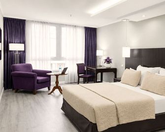 Howard Johnson Plaza by Wyndham Buenos Aires Florida Street - Buenos Aires