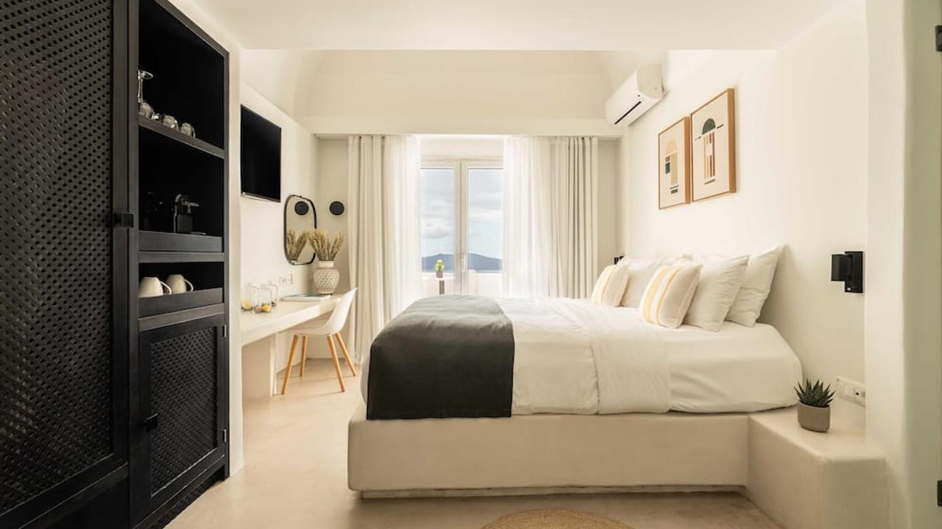 Rocabella Santorini Hotel & Spa