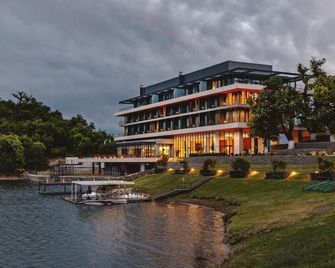 Kvareli Lake Resort - Kvareli - Edificio