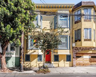 Live the Mission Valencia Vibe! Stylish Apartment, Steps from Top Spot - San Francisco - Bangunan
