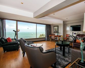 The Bayview Hotel Pattaya - Pattaya