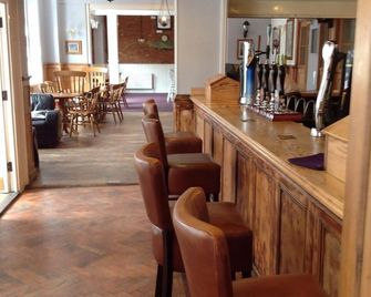 The Fleur De Lis - Sandwich - Bar