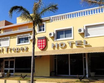 Hotel Saint Tropez - Villa Carlos Paz - Budova