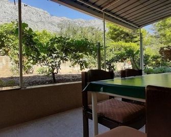 Apartments with parking space Zivogosce - Blato, Makarska - 23922 - Zivogosce - Balcony