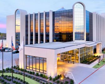 The Lamar - Arlington - Edificio