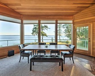 Marrowstone Island Home 20 Mins to Port Townsend! - Nordland - Comedor