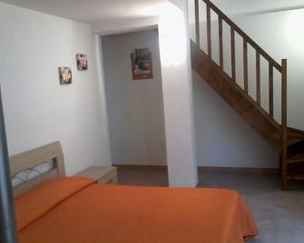 'holiday Sun And Sea' At 200 Meters From The Beach - Santa Caterina - Bedroom