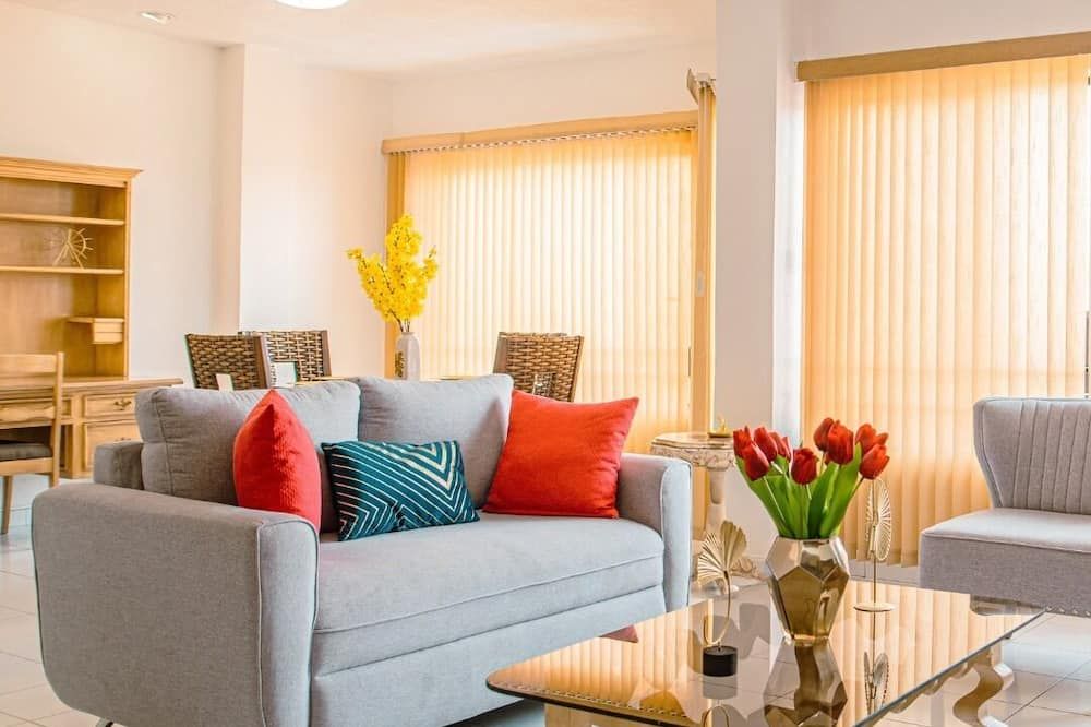 Aparthotel Guijarros - Tegucigalpa - Living room
