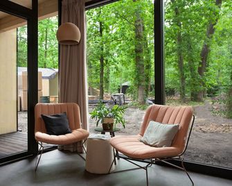 Buitenplaats Petersburg - Arnhem - Living room