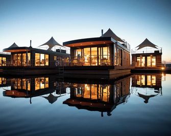 Floating Village Brombachsee - Pleinfeld