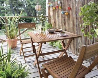 Appart Hôtel - Nature et Spa - Aurons - Patio