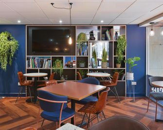 Travelodge London Kings Cross Royal Scot - Lontoo - Baari