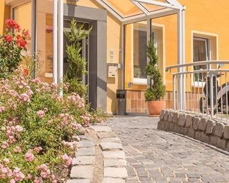 Hotel-Restaurant Wiendl - Regensburgo