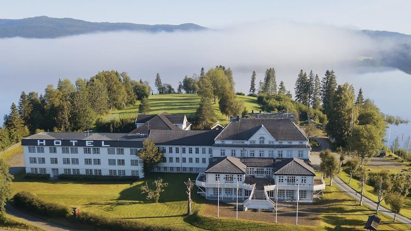 فندق ثون بارتنر بحيرة سيلبوشون