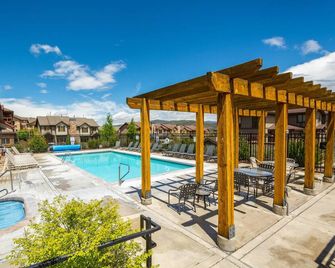 Bear Hollow Hideaway! Private Hot Tub And Patio! - Park City - Pool