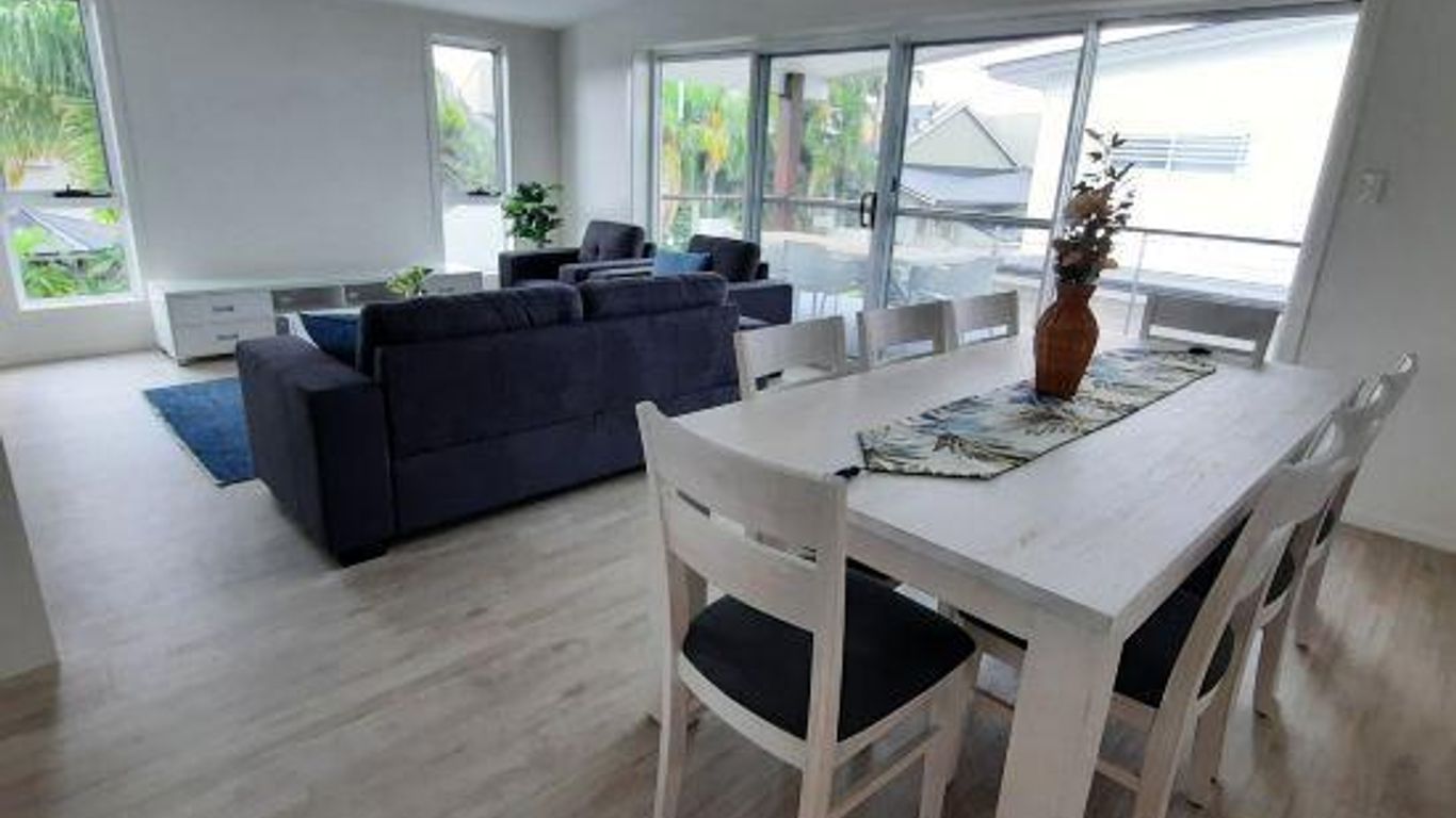 Moby Dick Waterfront Resort Motel