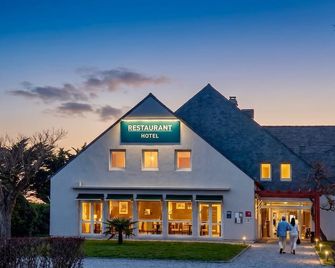 Logis Hotel De La Loire Ancenis - Restaurant Les Bateliers - Vair-sur-Loire - Gebäude