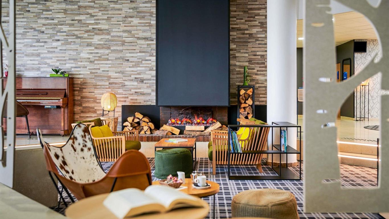 أوتل نوفوتيل سينارت جولف دي جرينبارك