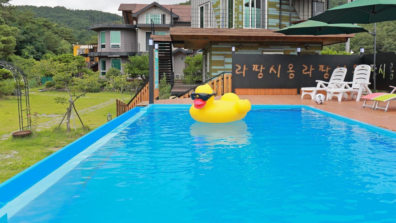 경주 라팡시옹 펜션