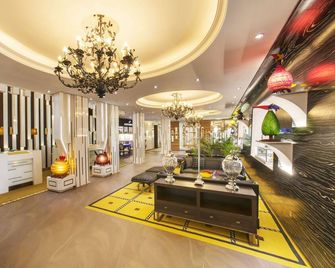 Palavra Resort - מאנאמה - לובי